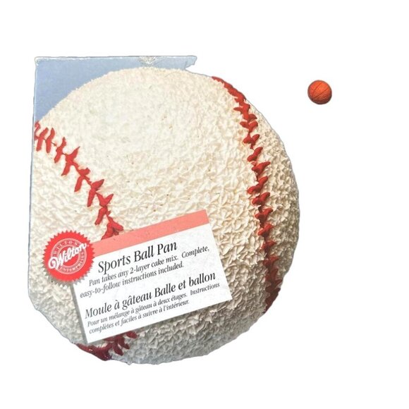 New Wilton Sport Ball 3D Cake Pan. Basketball, Baseball , Soccer - Picture 3 of 5